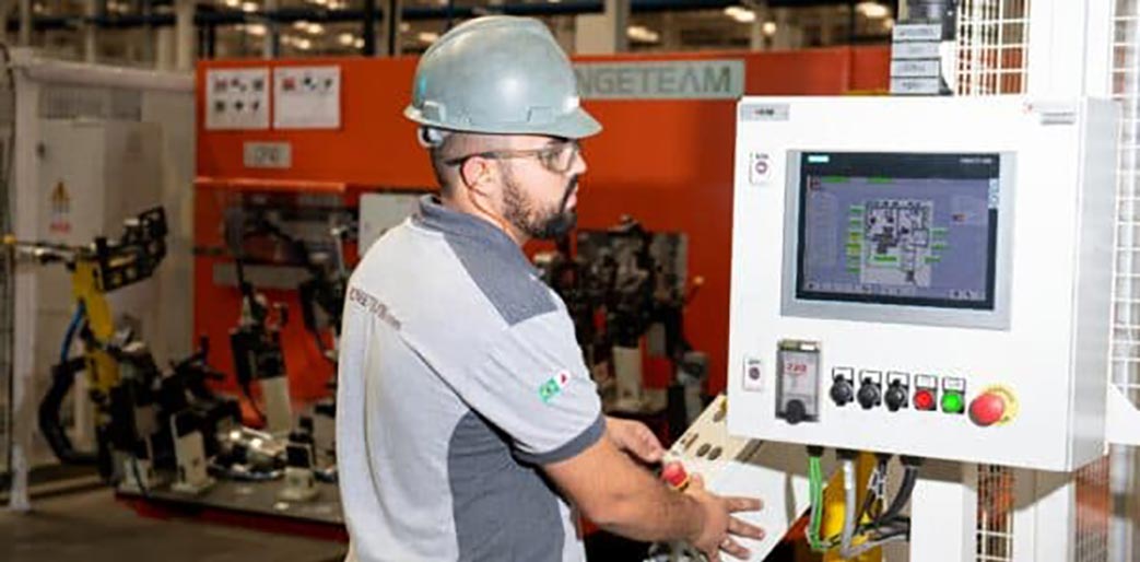 Sistemas supervisionais Engeteam